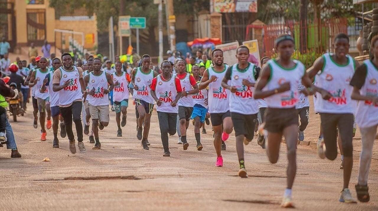 Refugees and host community members at the Refugee Marathon to celebrate International Youth Day